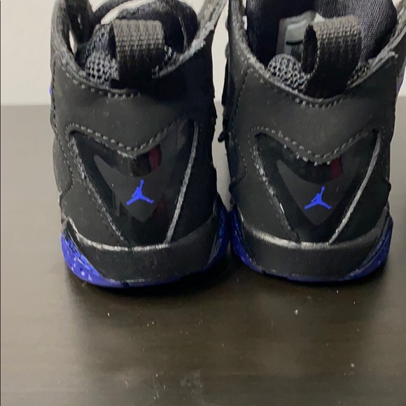 Jordan True Flight - Picture 3 of 3